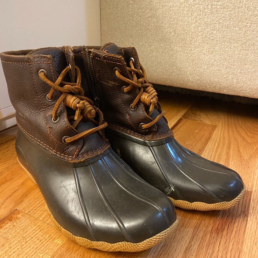 Sperry duck boots, barely worn